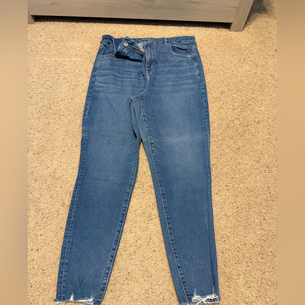 American Eagle Outfitters High Rise Blue Jeans